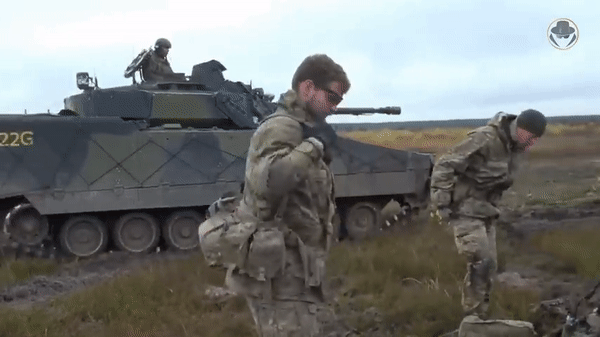 Vì sao binh sĩ Ukraine thích CV90 Thụy Điển hơn các xe chiến đấu bộ binh khác của phương Tây ?