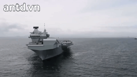 Tàu sân bay HMS Queen Elizabeth