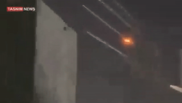 'Vòm sắt' giúp Israel đánh chặn mưa hỏa lực từ Iran