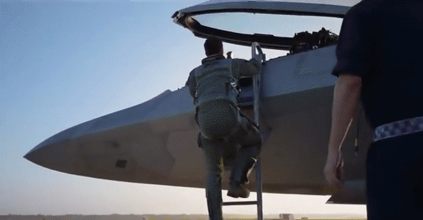 Tiêm kích F-22 Raptor