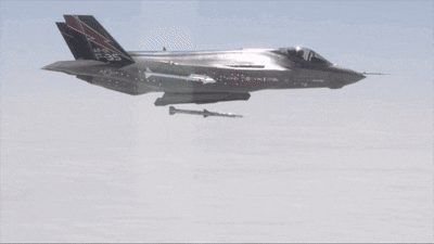 Mỹ tăng cường sức mạnh sườn đông NATO sau khi bán 32 chiếc F-35 cho Romania