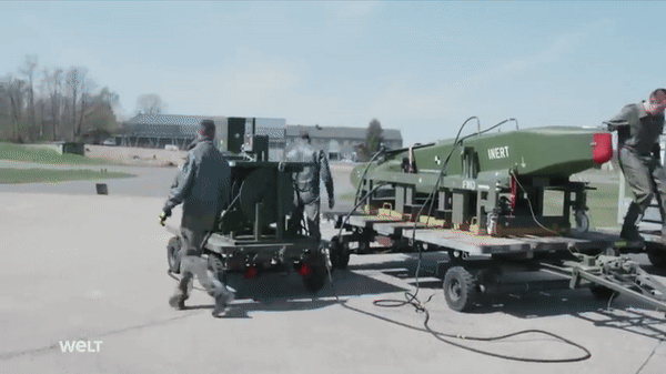 Đức tiếp tục khước từ yêu cầu cấp tên lửa tầm xa Taurus của Ukraine