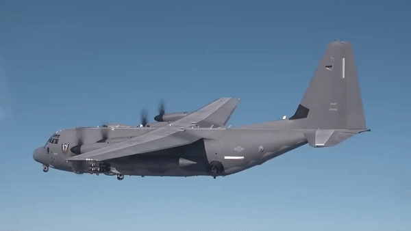 Hàn Quốc điều 'lực sĩ bay' C-130 để sơ tán công dân ở Trung Đông