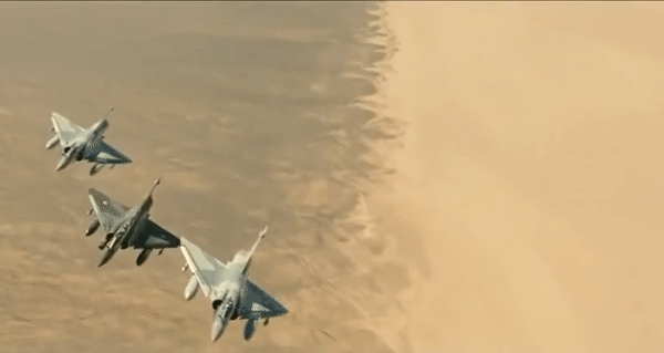 Ấn Độ muốn Qatar giảm giá phi đội 12 tiêm kích Mirage 2000