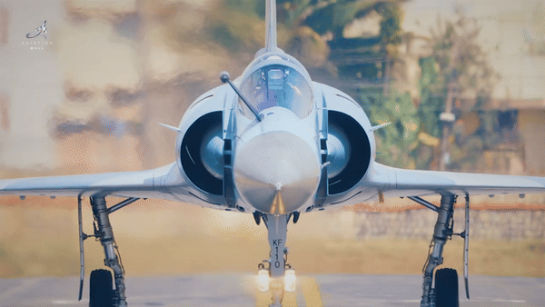 Ấn Độ muốn Qatar giảm giá phi đội 12 tiêm kích Mirage 2000