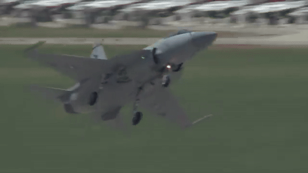 Pakistan tuyên bố tổ hợp S-400 của Ấn Độ đã bị tiêm kích JF-17 tập kích