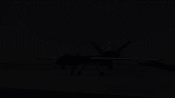 Mỹ huy động UAV 'mắt thần' giám sát biểu tình ở Los Angeles