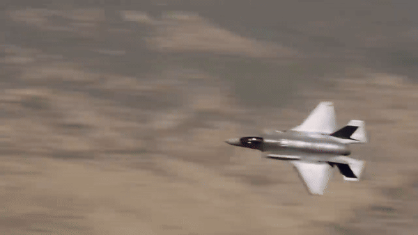 Iran tuyên bố bắn hạ hai tiêm kích tàng hình F-35, Israel bác bỏ