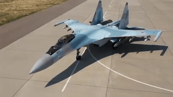 Lý do nào khiến Ai Cập hủy mua tiêm kích Su-35?