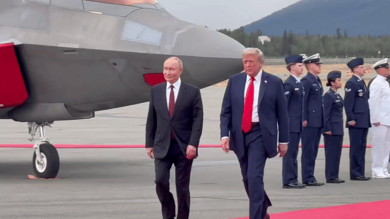 Khám phá sức mạnh F-22A Raptor, phi đội tiêm kích Mỹ vừa chào đón Tổng thống Nga