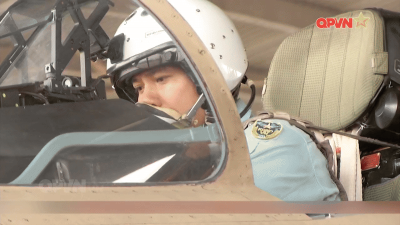 Tiêm kích Su-27 đã mở ra kỷ nguyên mới cho Không quân Việt Nam