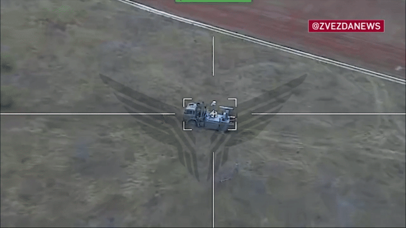 UAV tự sát Lancet Nga tập kích tổ hợp Vampire Mỹ chuyển cho Ukraine