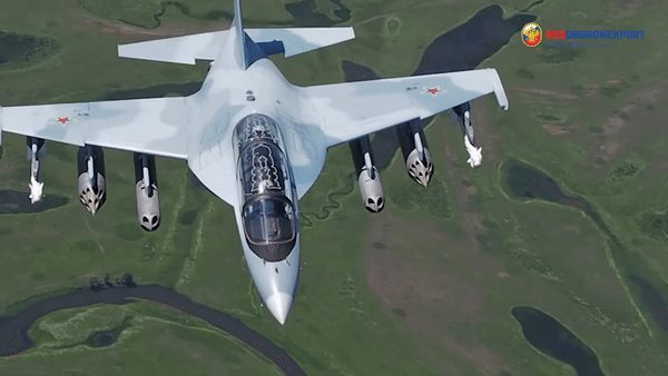 Tham vọng biến Yak-130 thành chiến đấu cơ giá rẻ của Nga