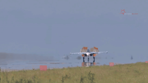 Tiêm kích Su 30SM Nga rơi trong lúc huấn luyện, 2 phi công thiệt mạng