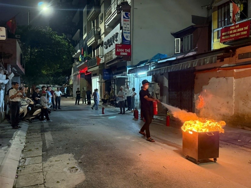 Thực tập phương án chữa cháy và cứu nạn cứu hộ tại khu dân cư tiềm ẩn nguy cơ hỏa hoạn