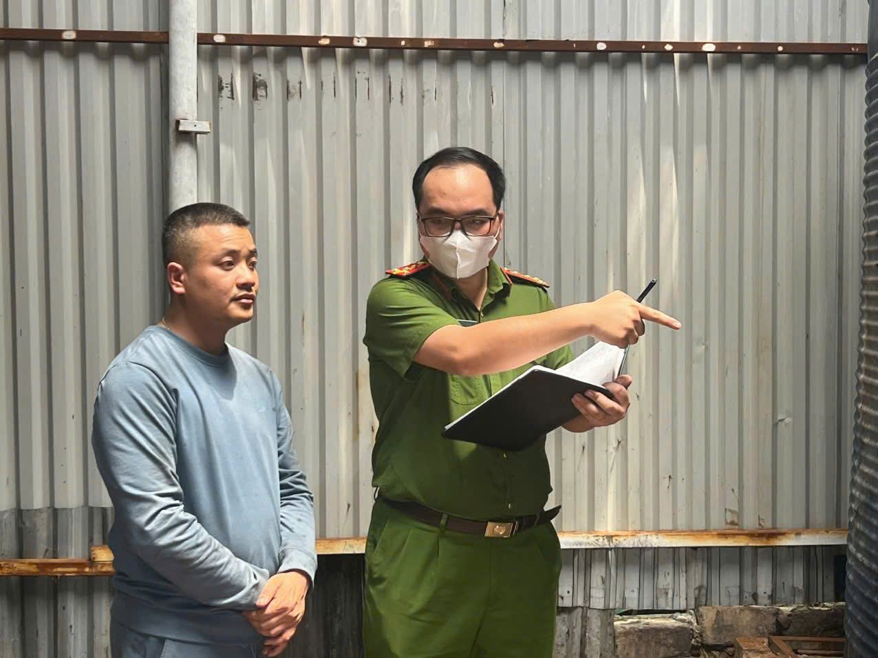 Công an Hà Nội khởi tố vụ tái chế dầu thải gây ô nhiễm môi trường