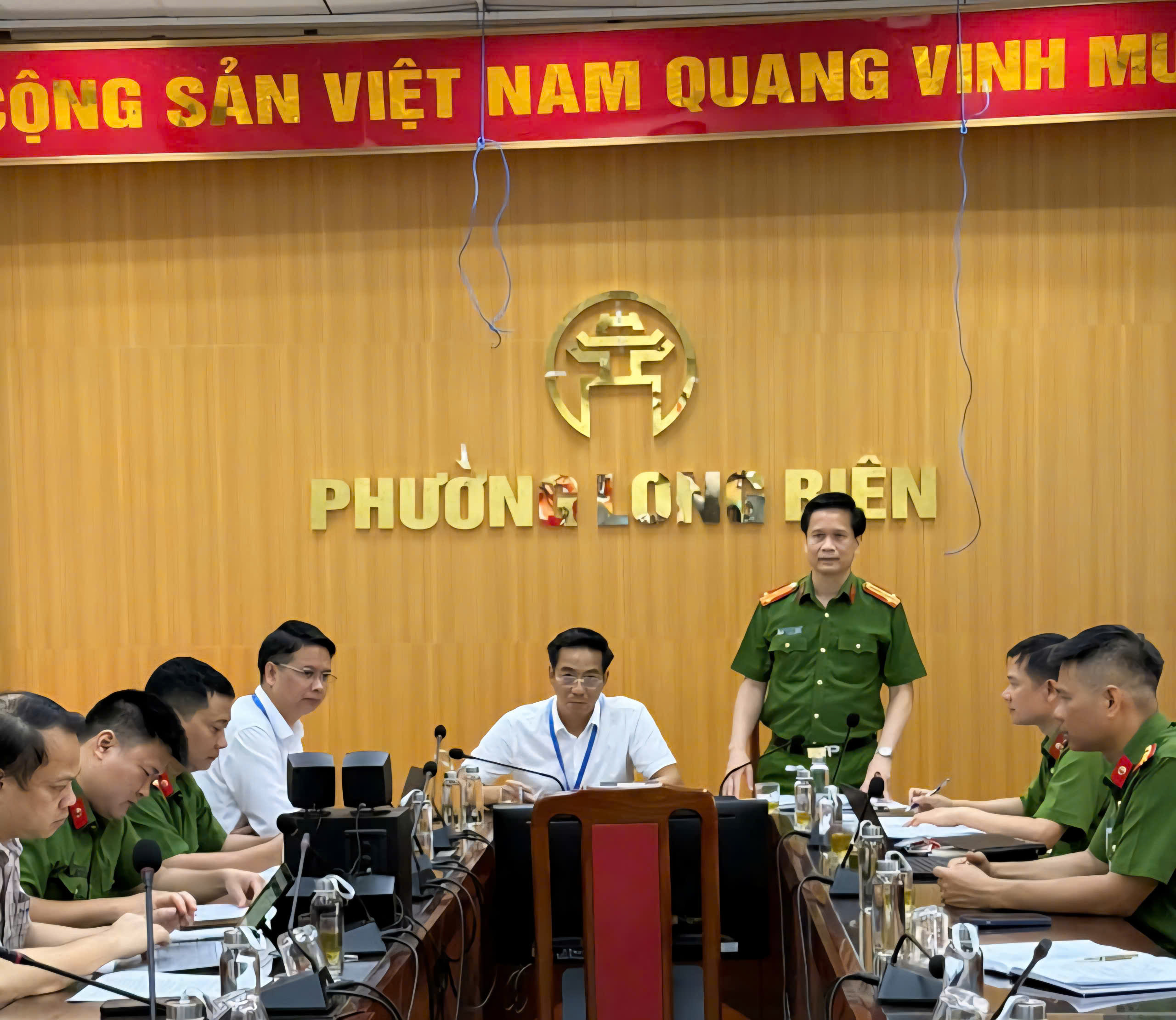 Cảnh sát phòng cháy hướng dẫn thẩm quyền quản lý của chính quyền phường về công tác an toàn cháy, nổ