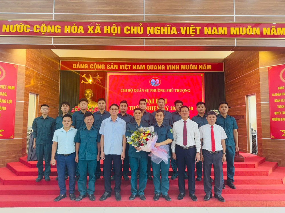Đại hội Chi bộ Quân sự phường Phú Thượng