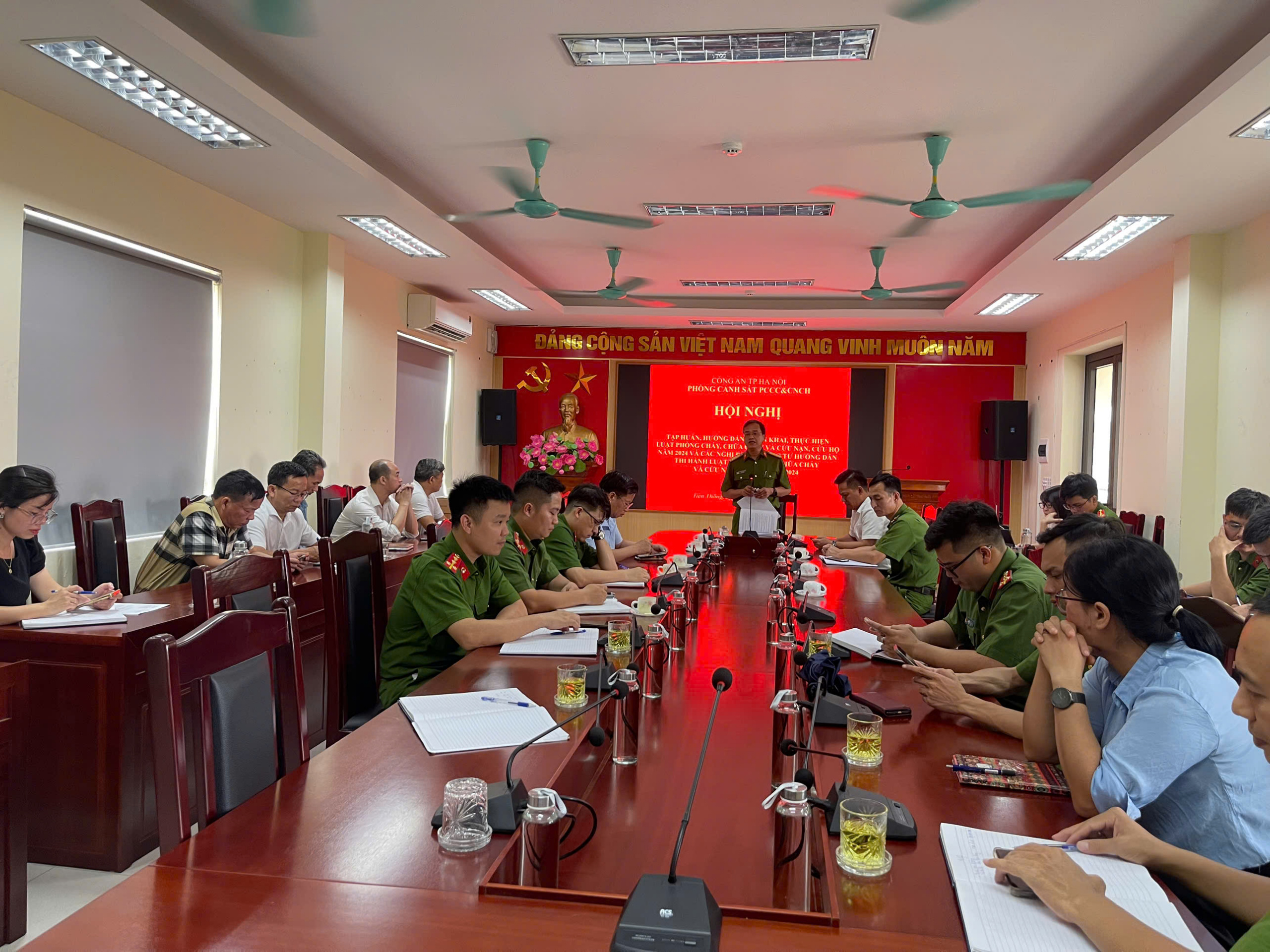 Hướng dẫn thực hiện Luật Phòng cháy, chữa cháy và cứu nạn, cứu hộ tại cơ sở