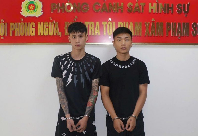 Cảnh sát hình sự bắt nhóm đối tượng liên tiếp cướp giật