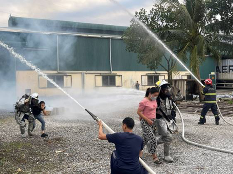 Thực tập phương án chữa cháy tại cơ sở tiềm ẩn nguy cơ cháy cao