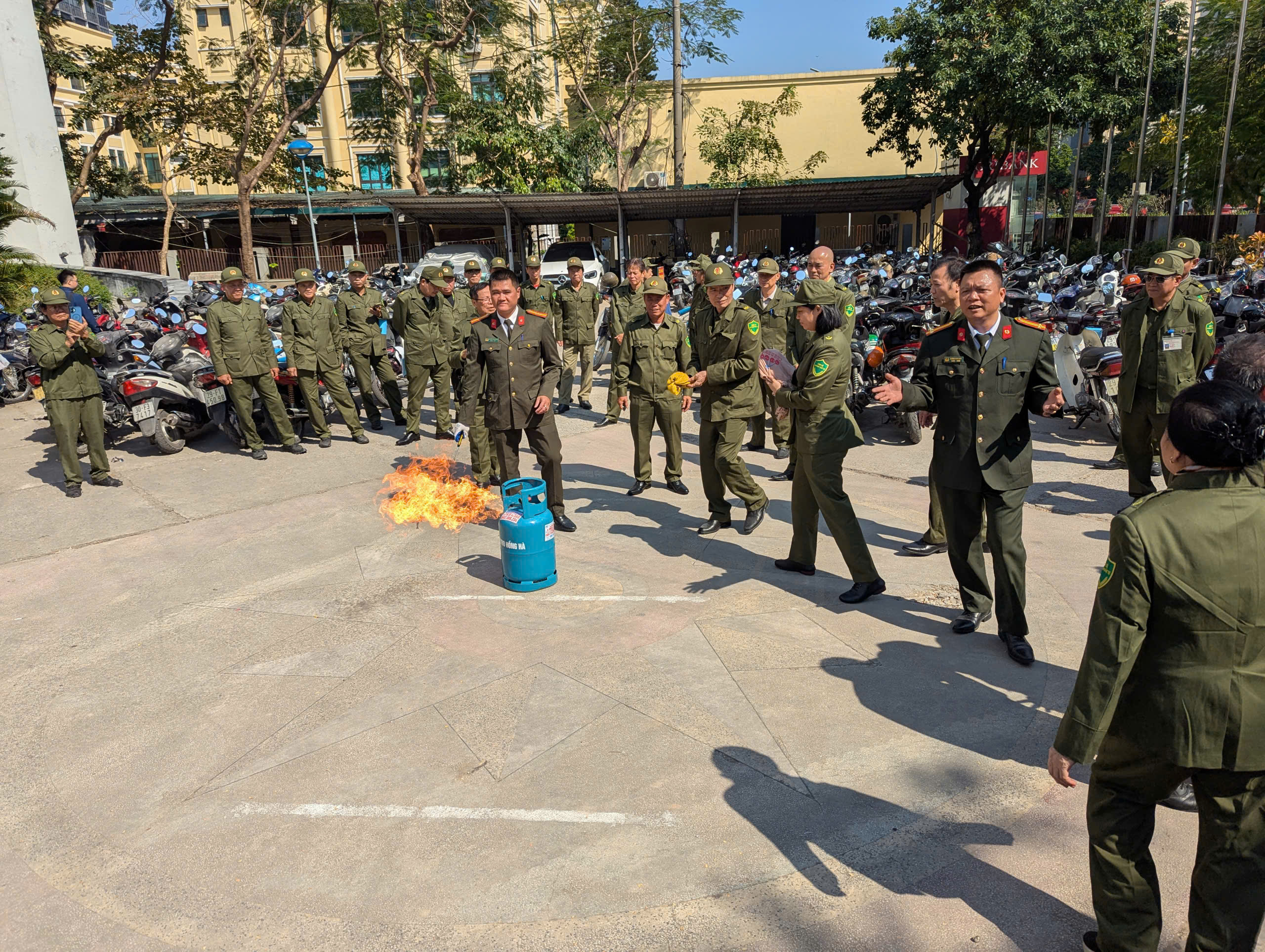 Tập huấn bồi dưỡng chính trị, pháp luật, nghiệp vụ cho lực lượng bảo vệ ANTT tại cơ sở