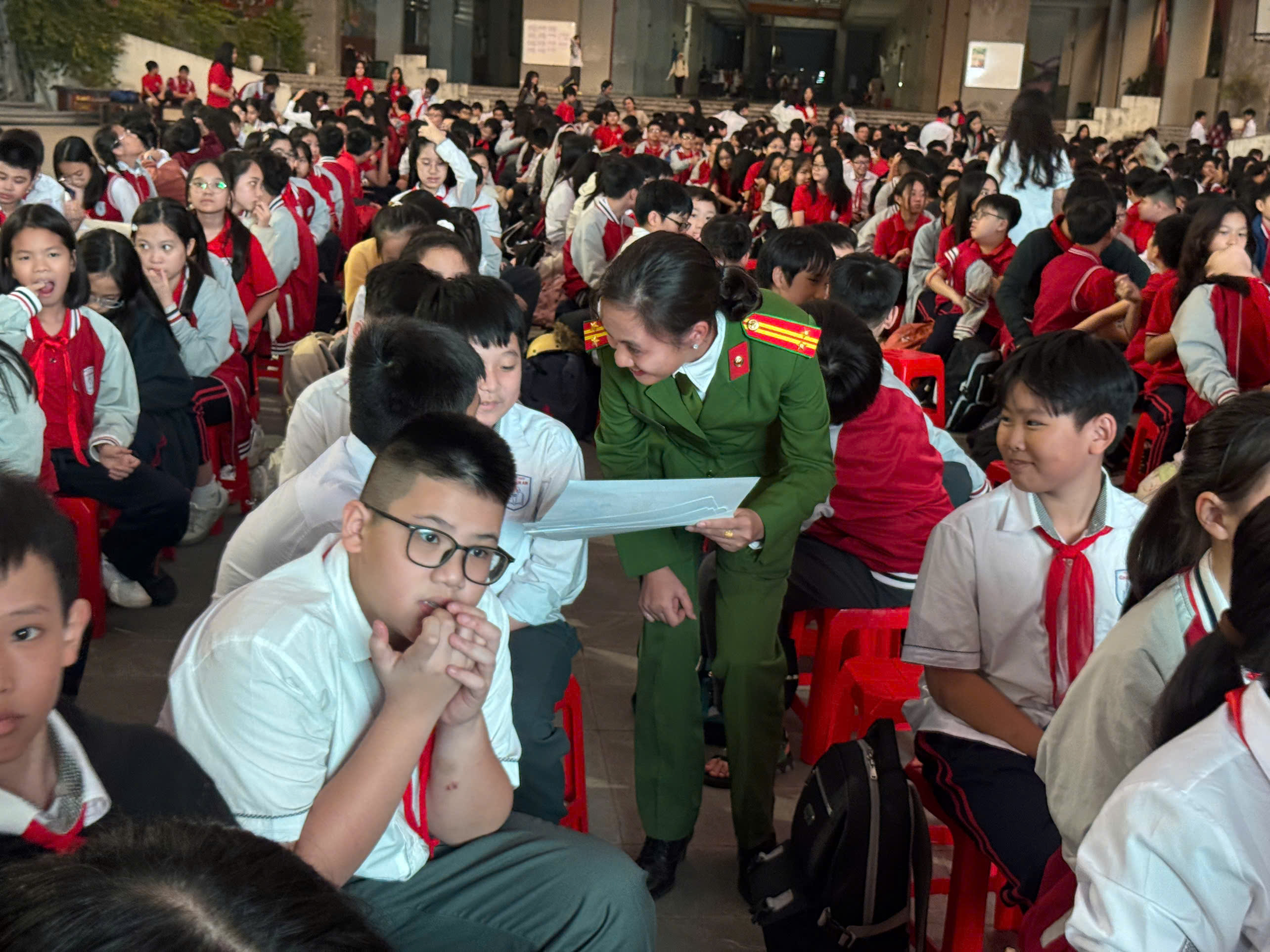 Công an phường Tây Hồ nâng cao ý thức pháp luật, phòng ngừa tội phạm học đường