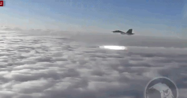 [ẢNH] Su-30SM sắp có tên lửa diệt hạm nặng tới 6 tấn, tầm bắn xa 1.000km