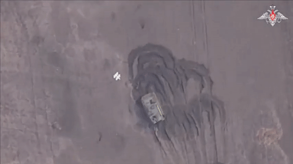 Tổ hợp phòng không Stormer HVM trở thành nạn nhân của UAV cảm tử Lancet