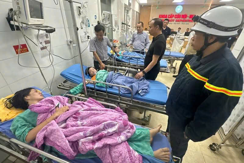 Vụ cháy 'nhà ống' lúc nửa đêm ở Hà Nội: 3 mẹ con thoát chết nhờ kỹ năng được tập huấn