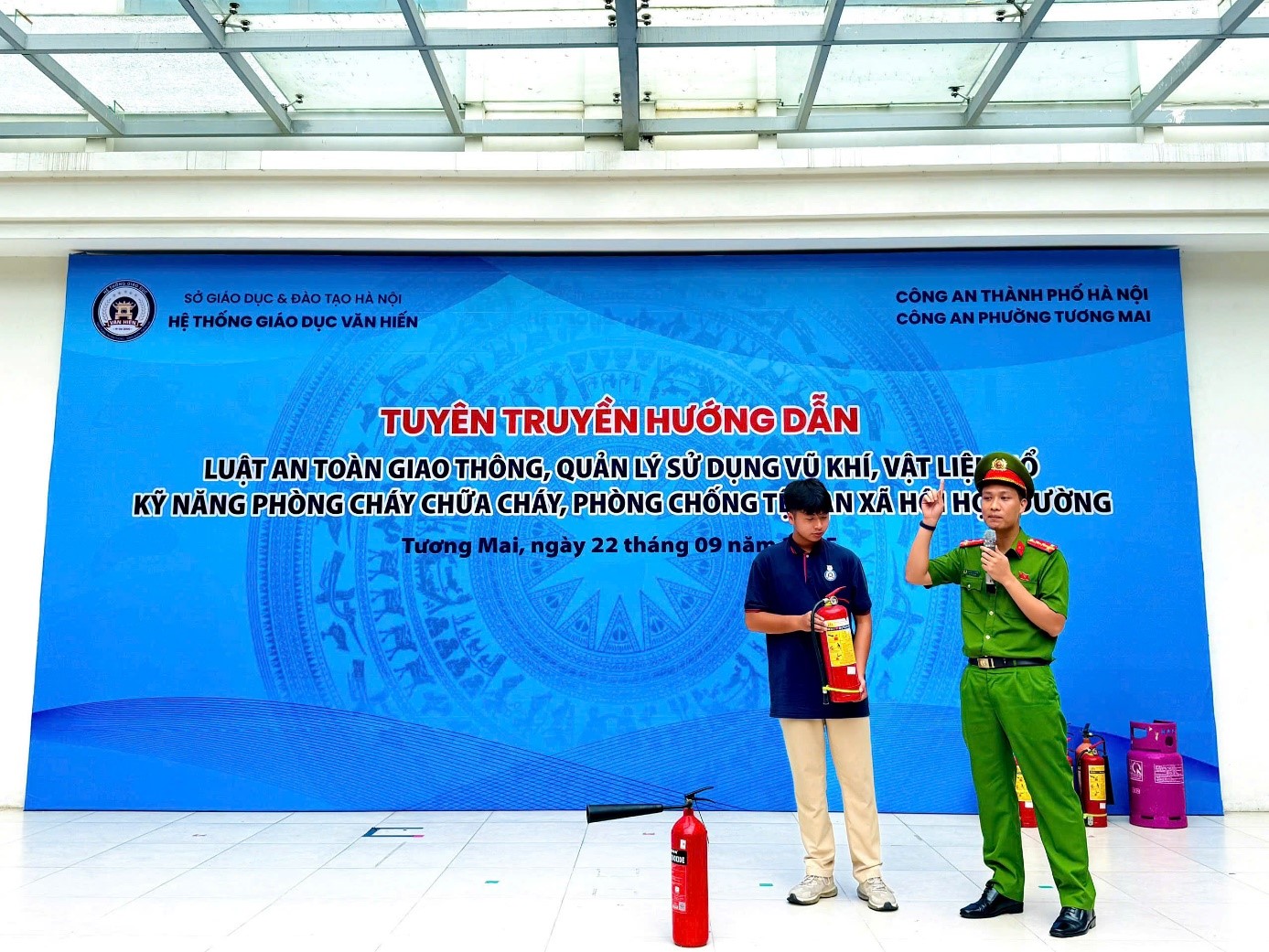 Nâng cao kỹ năng phòng cháy, chữa cháy và phòng chống tệ nạn học đường