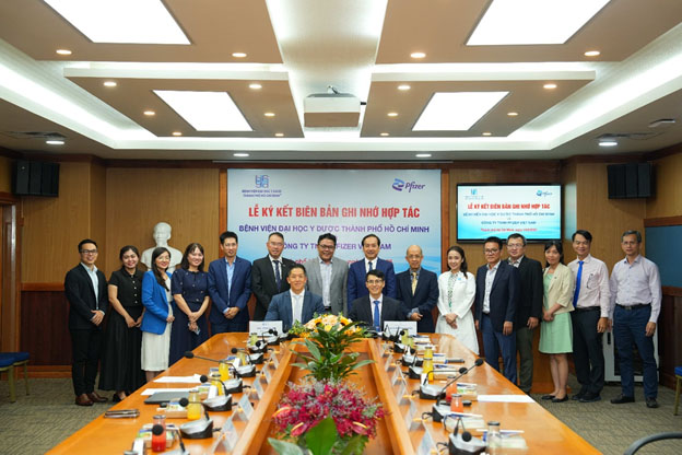 Pfizer và Bệnh viện Đại học Y Dược TP.HCM hợp tác cải thiện chất lượng chăm sóc sức khỏe