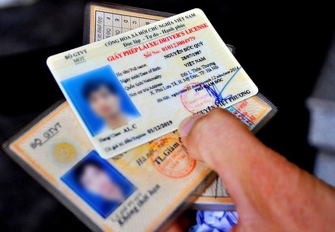 Bộ Công an đề xuất bổ sung thêm hàng loạt trường hợp bị thu hồi bằng lái xe