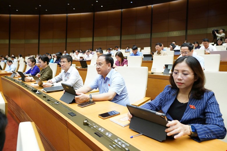 Sắp tới, người nổi tiếng phải sử dụng sản phẩm trước khi quảng cáo?