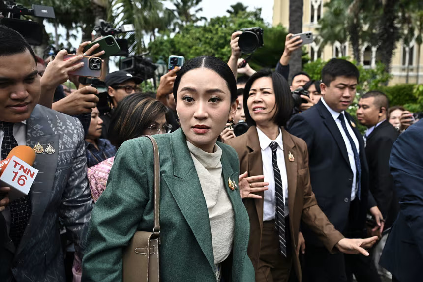 Thủ tướng Thái Lan bị Tòa án Hiến pháp bãi nhiệm vì vi phạm đạo đức