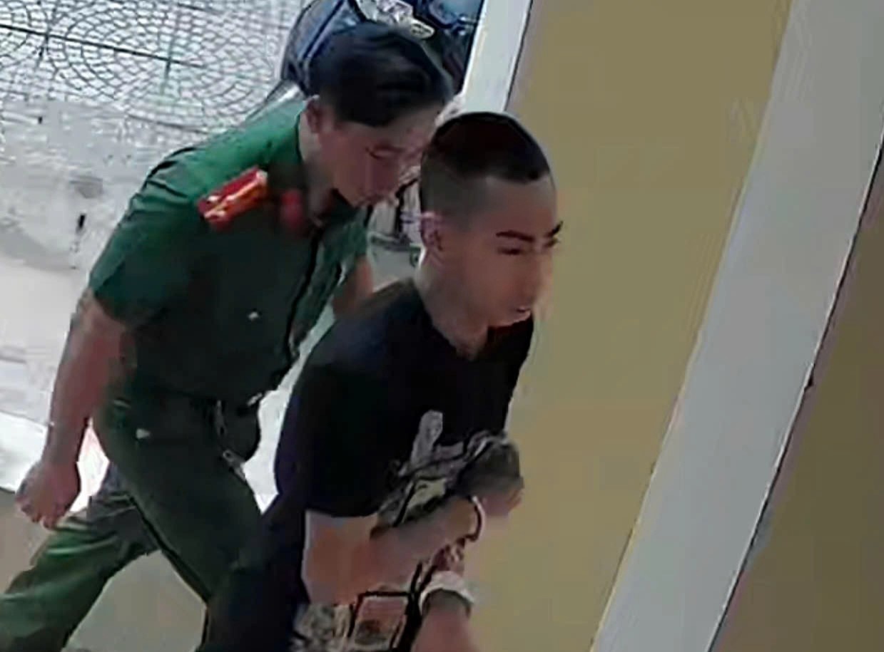 Gây trọng án ở quán bia vì... gọi nhau bằng 'thằng'