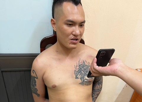 Rạng sáng, bắt 'nóng' đối tượng trốn truy nã có tiền án về tội cố ý gây thương tích