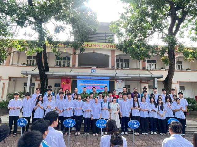 Tiết học ý nghĩa của các em học sinh Trường THPT Ngọc Tảo