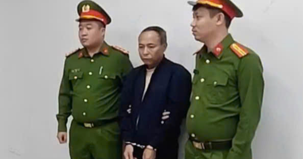 Khởi tố nguyên Phó Viện trưởng Viện pháp y tâm thần Trung ương