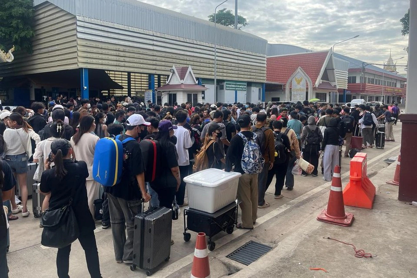 Thái Lan và Campuchia mong muốn sớm đạt thỏa thuận ngừng bắn