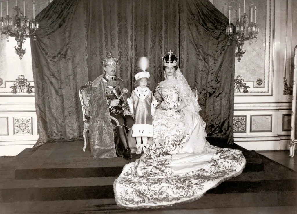 Thông tin về kho báu của triều đại phong kiến cuối cùng ở Áo