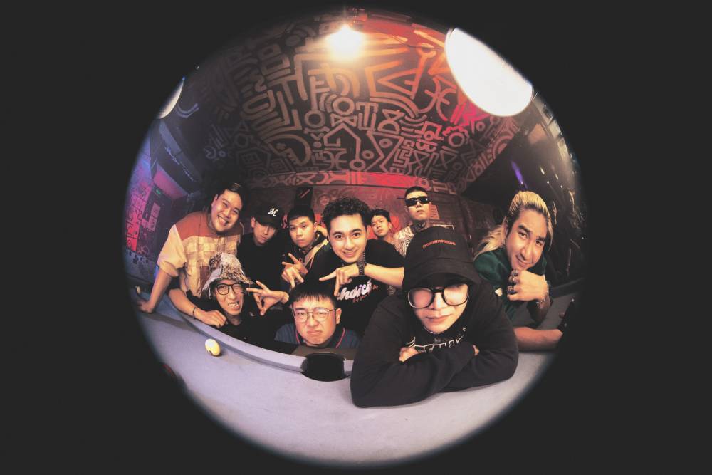 Dàn rap Việt Ricky Star, Yuno Bigboi... góp mặt trong MV mới của Lăng LD