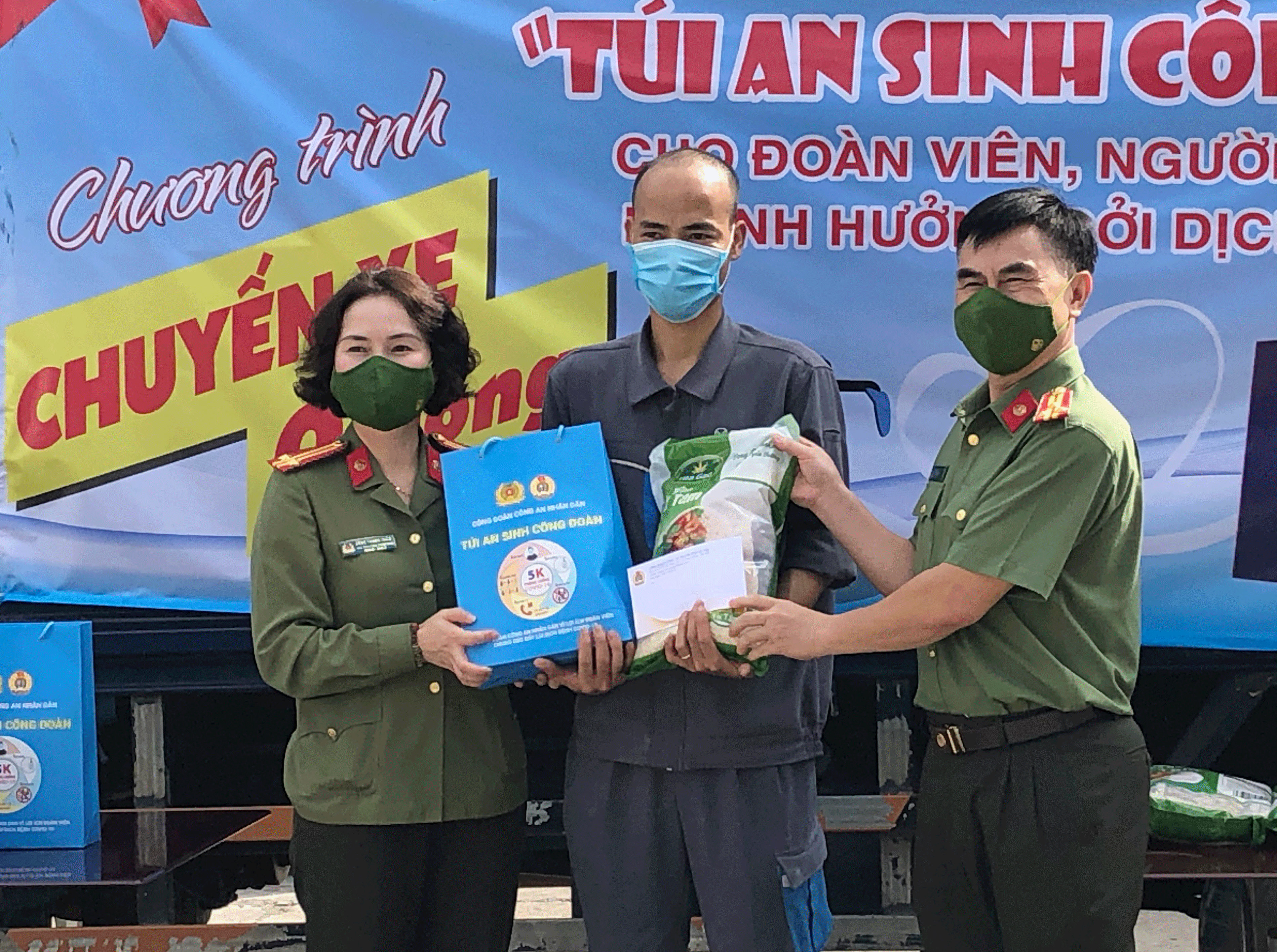 Hoàn thành xuất sắc nhiệm vụ chăm lo đời sống cán bộ, đoàn viên Công đoàn Công an Thủ đô 