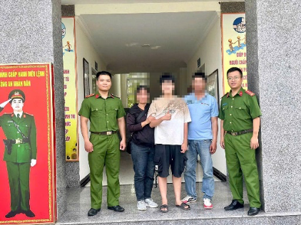 Thanh niên 18 tuổi bị “vu” liên quan đường dây tội phạm ma tuý