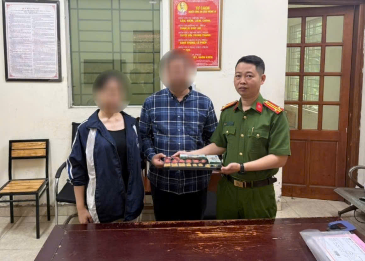 Giải cứu cô gái trẻ bị đối tượng lừa đảo ép phá két sắt, lấy tiền của gia đình