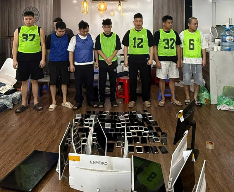 Bắt nhóm đối tượng người nước ngoài lừa đảo, cưỡng đoạt tài sản