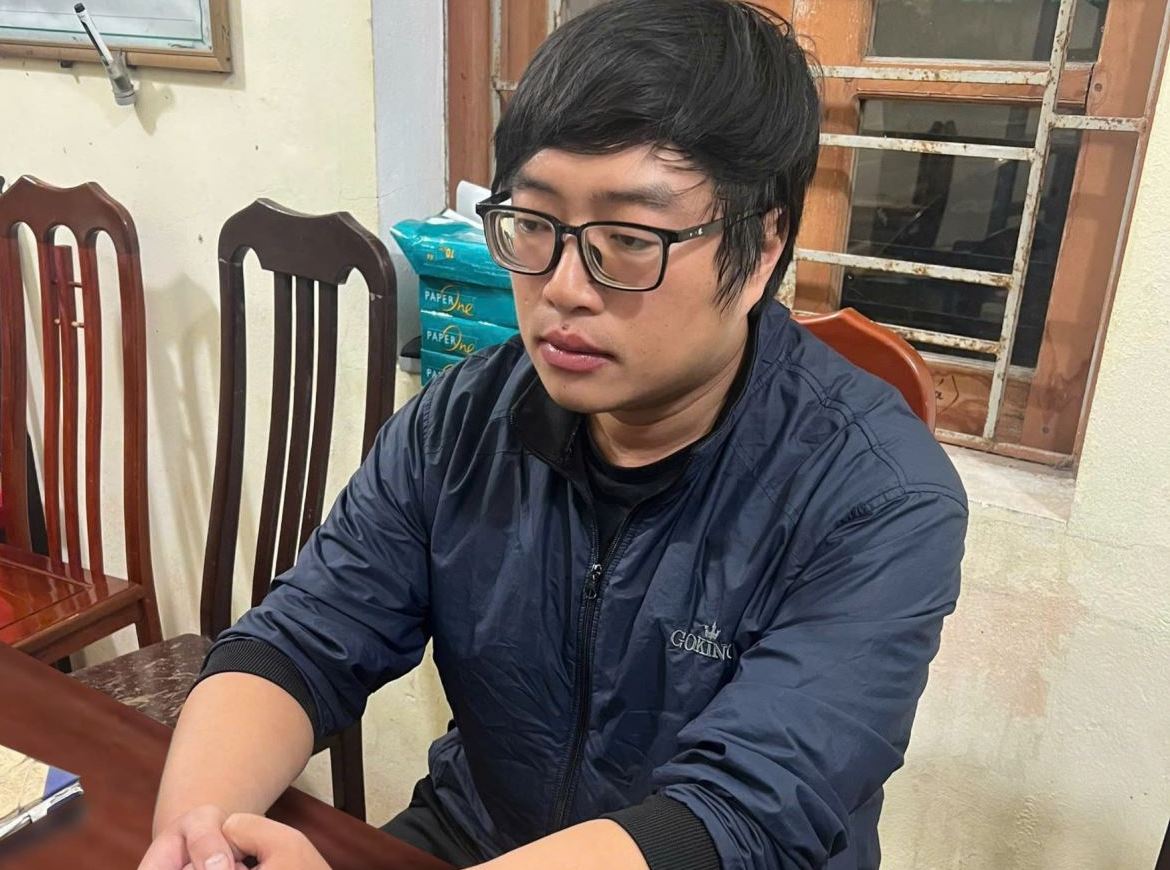 Mời mua bảo hiểm xe ô tô... rồi chiếm đoạt