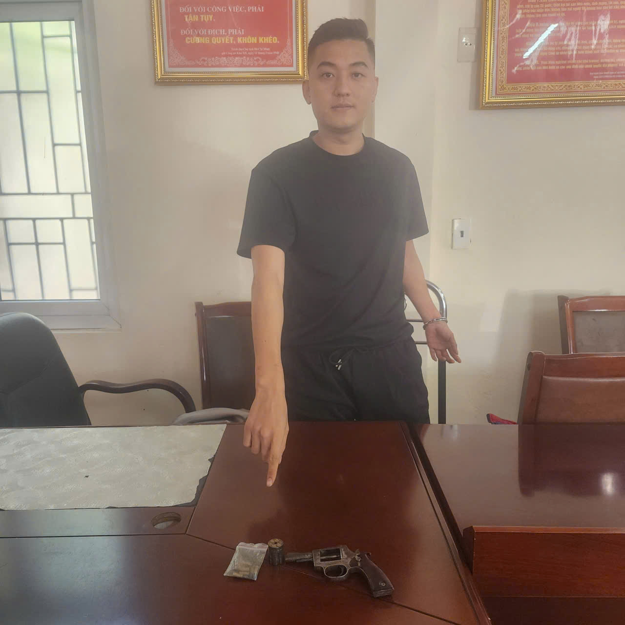 Từ biểu hiện bất minh kinh tế của gã mới chấp hành xong án tù