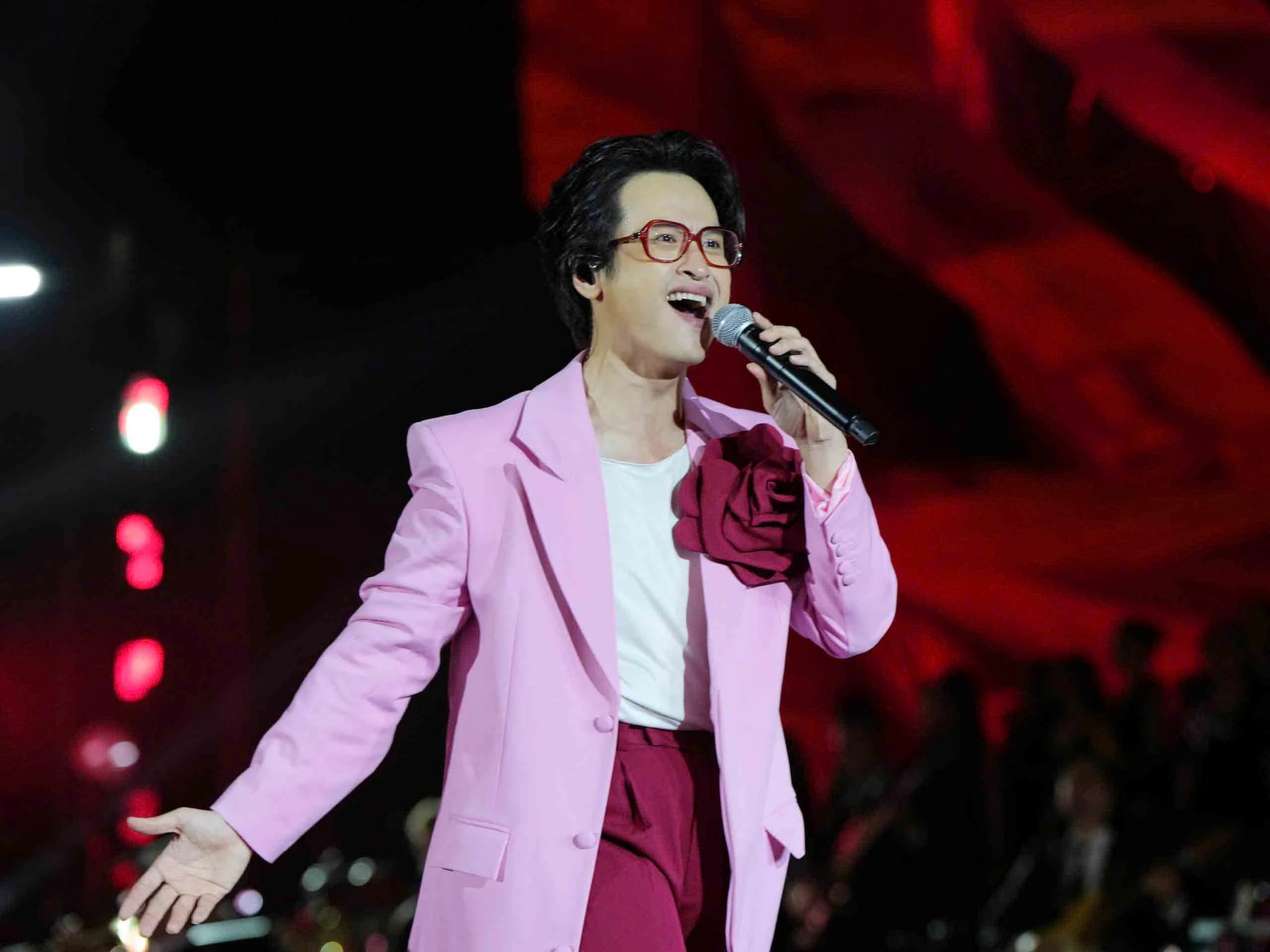 Concert Hà Anh Tuấn tại Mỹ “cháy vé”