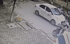 Cảnh báo phụ huynh khi đi xe máy tay ga cùng con nhỏ